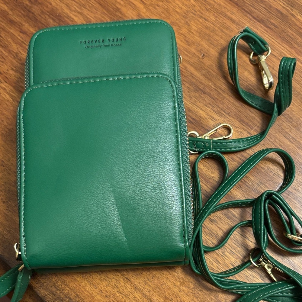 Forever Young Vibrant Green Crossbody or Wristlet Bag - New